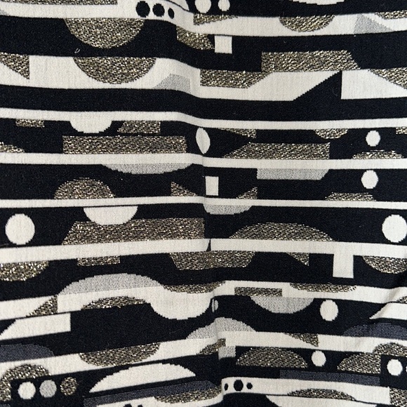 J. McLaughlin Sydney Black & Metallic Gold Geometric Print Pants - 4 - Picture 7 of 11